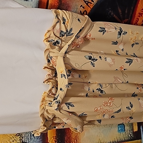 Rue Plus 3xl Pantsuit Floral legs with White Top EUC - Picture 6 of 6